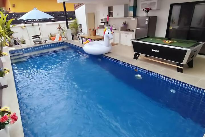 Pool 23 of 35