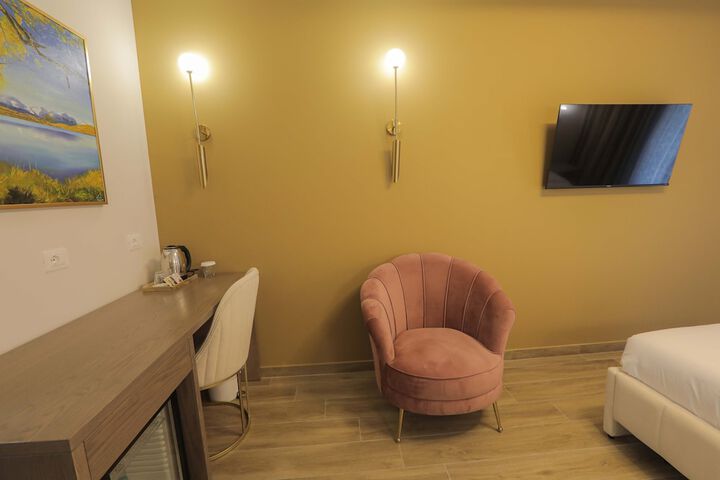 Room 48 of 101