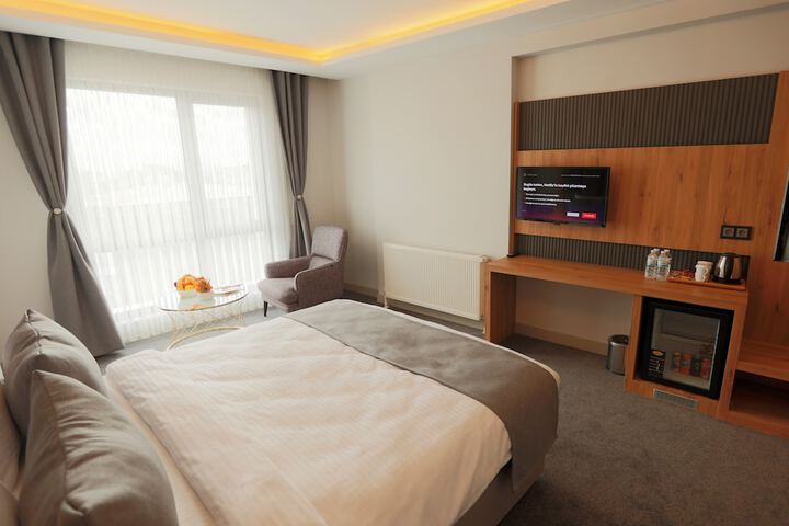Room 9 of 39