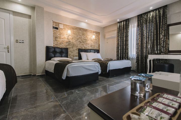 Room 21 of 73
