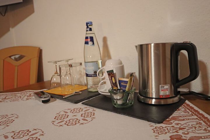 Room 31 of 121