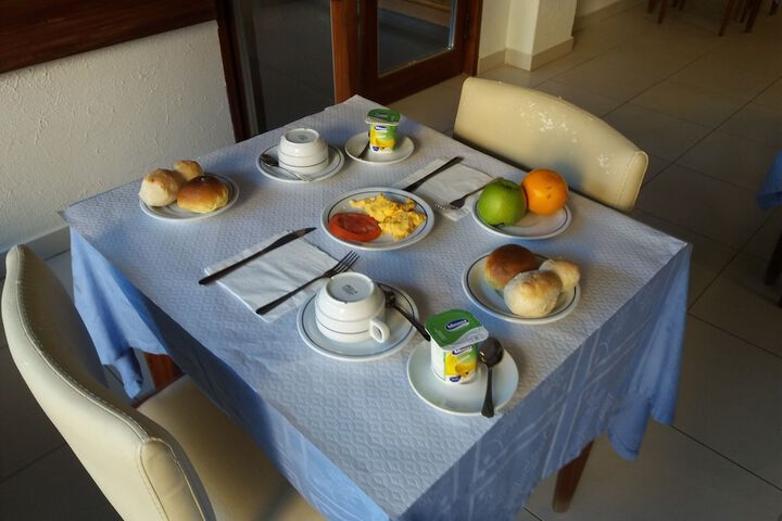 Breakfast/Coffee Service 39 of 44