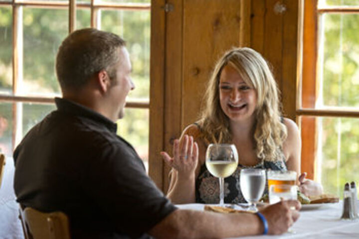 Dining 17 of 117