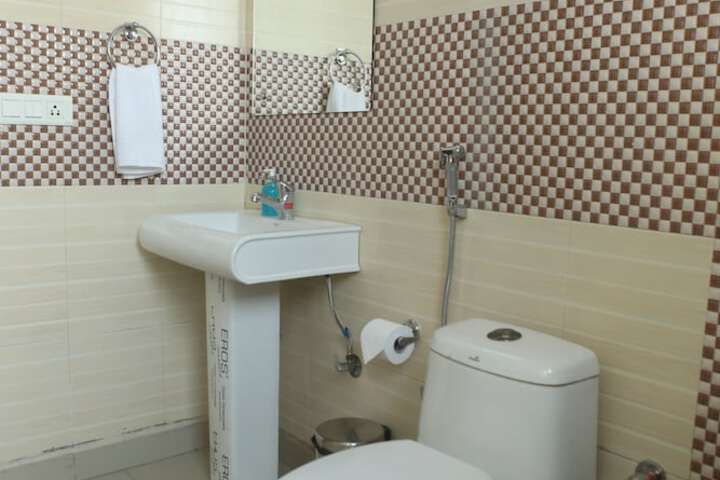 Room 48 of 57
