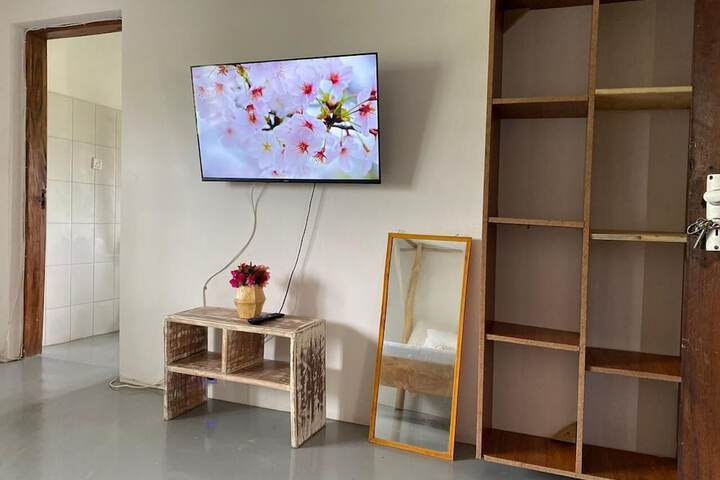 Room 10 of 20
