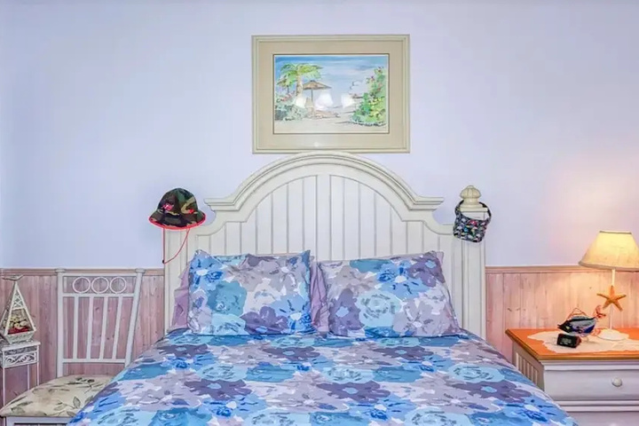 Room 4 of 21