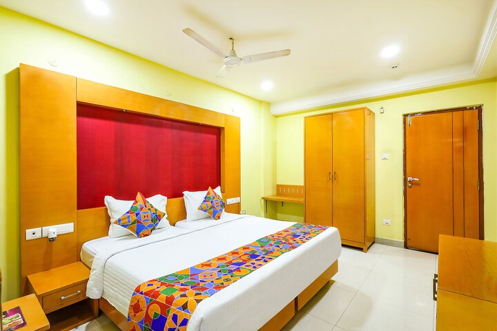 Room 7 of 35