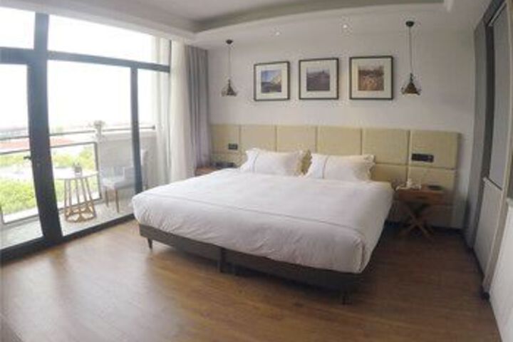 Room 48 of 94
