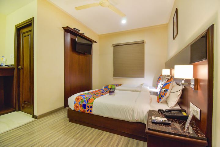 Room 16 of 21
