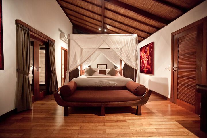 Room 8 of 45