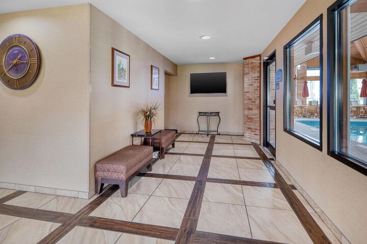 Lobby Entry