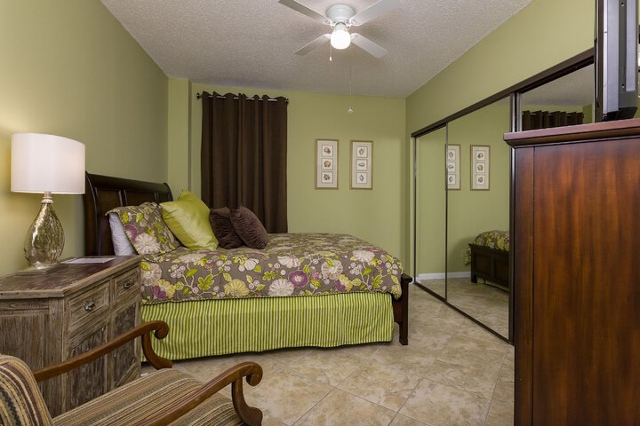 Room 5 of 41