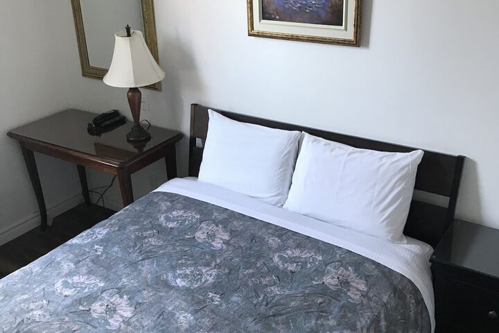 Room 18 of 39