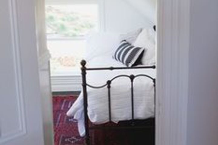 Room 12 of 30