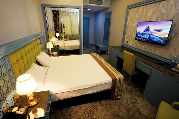 Room 22 of 41
