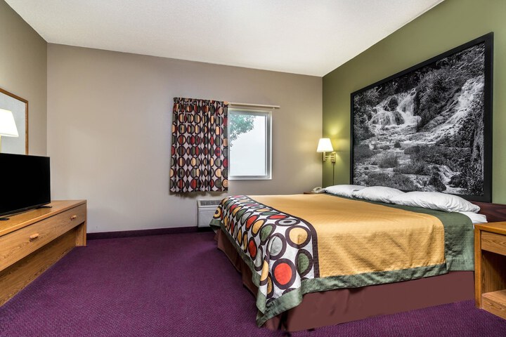 Room 7 of 31