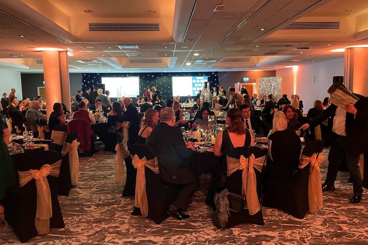 Ballroom/Hall 114 of 177