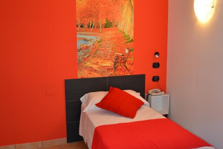 Room 15 of 65