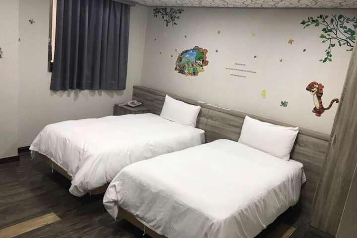 Room 29 of 46