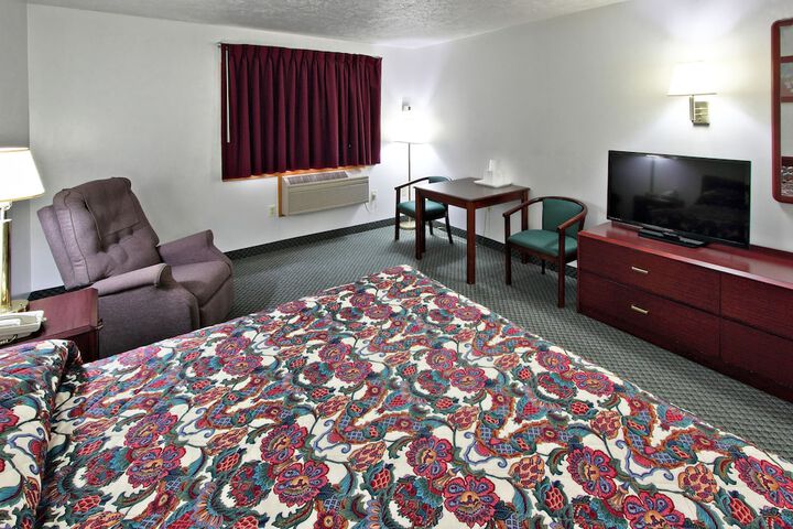 Room 25 of 52