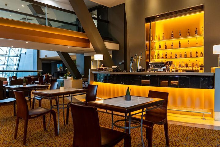 Lounge 230 of 267