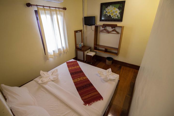 Room 45 of 80