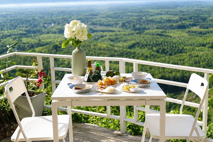 Breakfast/Coffee Service 19 of 25
