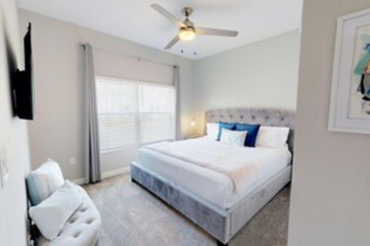 Room 40 of 60