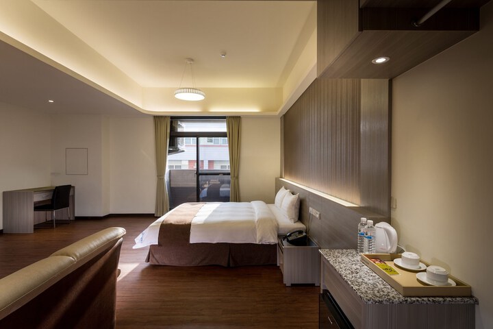 Room 14 of 45