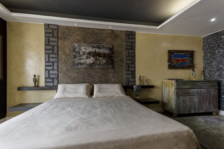Room 15 of 231