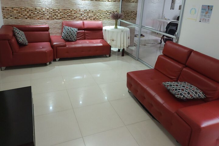 Room 9 of 11