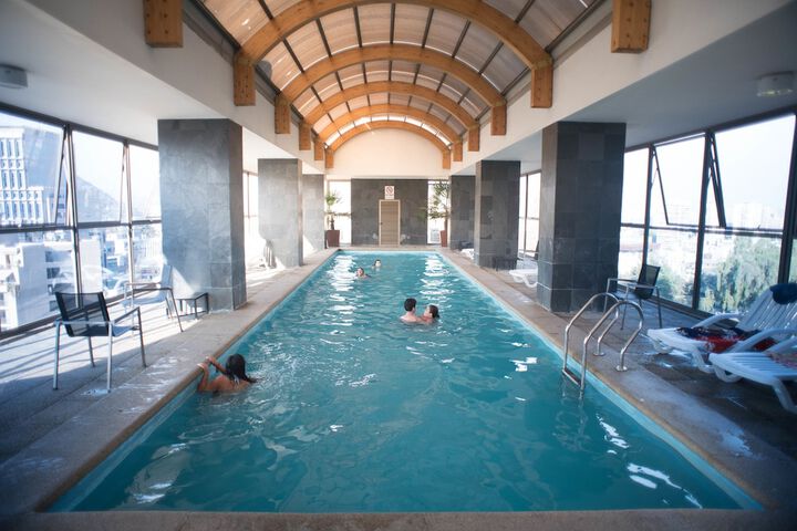 Pool Hotel