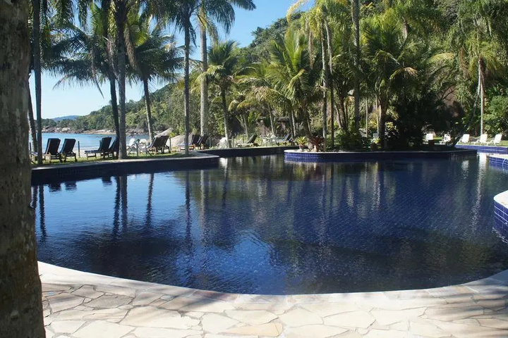 Pool 3 of 9