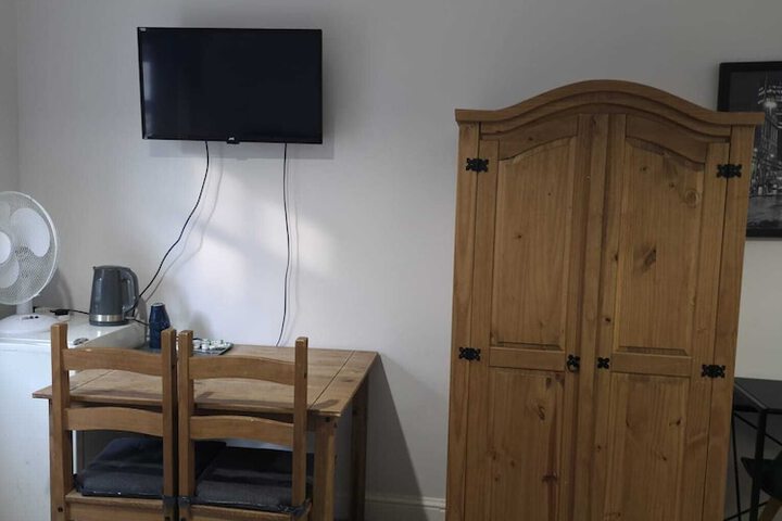 Room 75 of 117