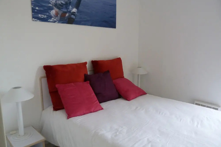 Room 3 of 23
