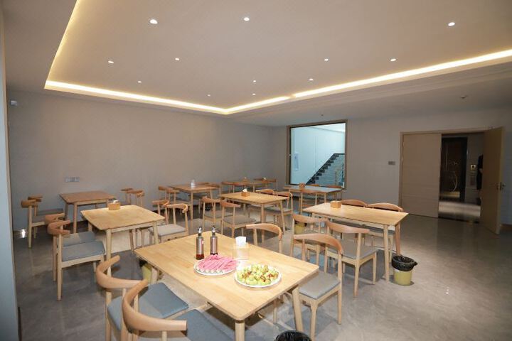 Fanxian Yizhi Hotel