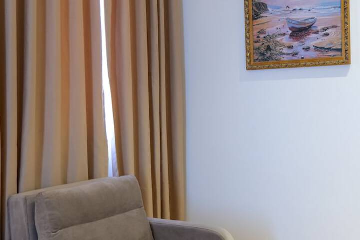 Room 43 of 74