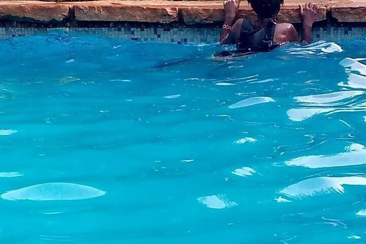 Pool 11 of 25