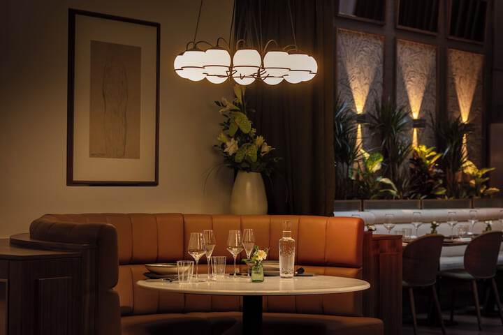 Dining 69 of 93
