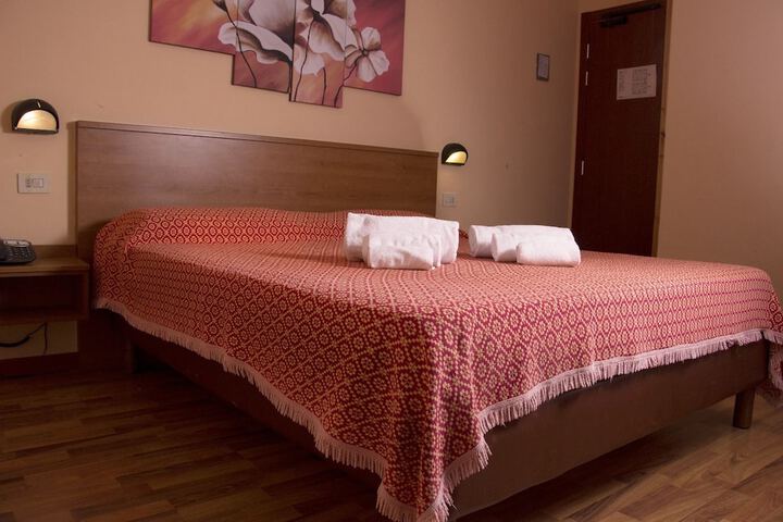 Room 20 of 81