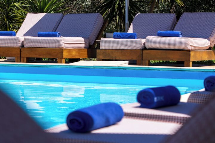 Pool 36 of 52