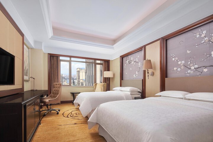 Room 11 of 71
