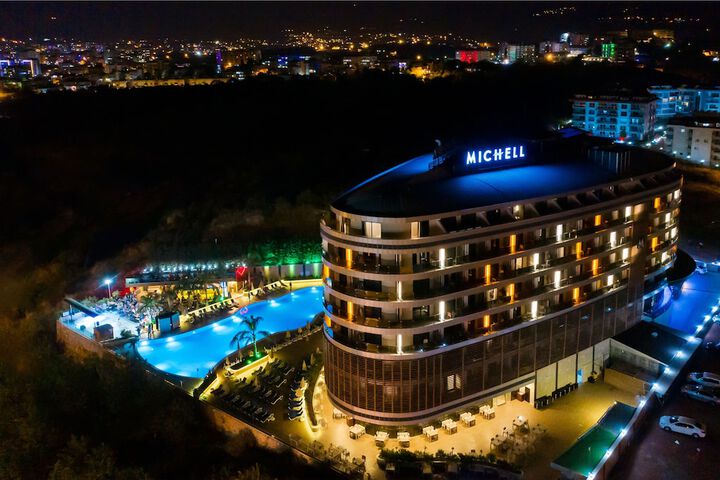 Hotel 80 of 81