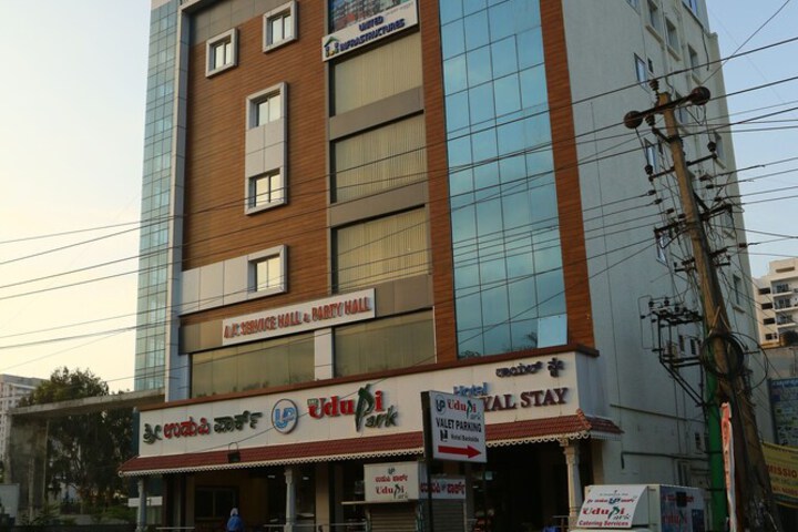 Hotel 36 of 38