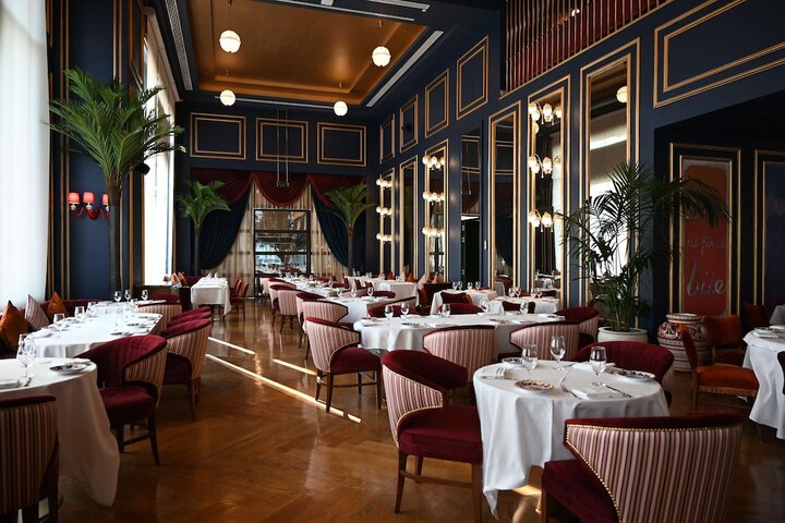 Dining 128 of 178