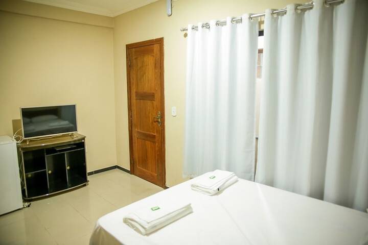 Room 9 of 27