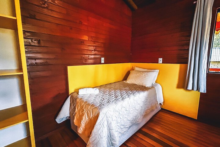 Room 17 of 159