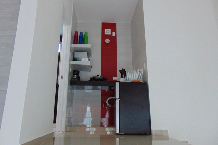 Room 32 of 51
