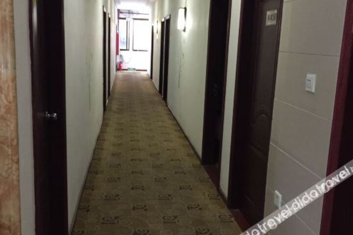 Hotel Interior 11 of 22