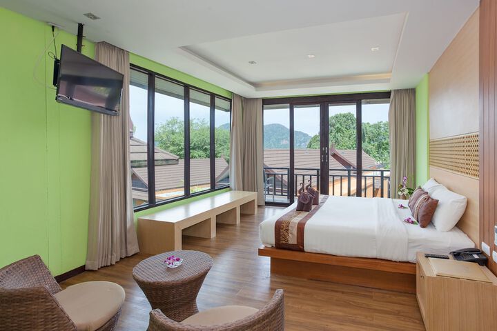 Room 6 of 41